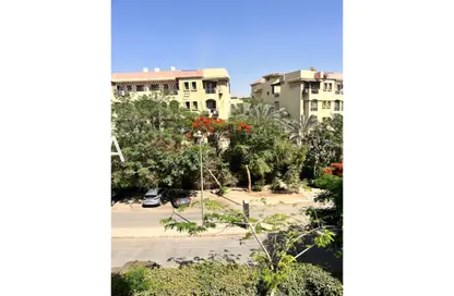 شقة - 3 غرف نوم - 3 حمامات للبيع في حي الاشجار - طريق الواحات - مدينة 6 أكتوبر - الجيزة