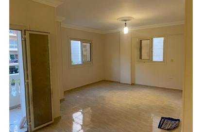 Apartment - 3 Bedrooms - 3 Bathrooms for rent in El Narges Buildings - Al Narges - New Cairo City - Cairo