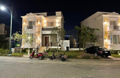 Villa - 5 Bedrooms - 3 Bathrooms for sale in Mountain View Chill Out Park - Northern Expansions - 6 October City - Giza