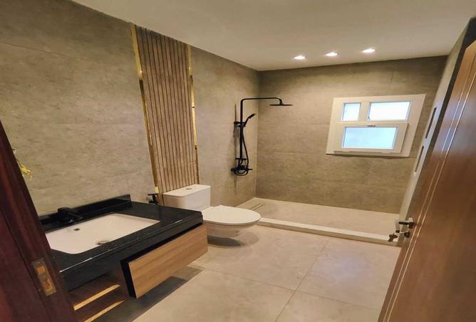 8133721 - Property Image 3