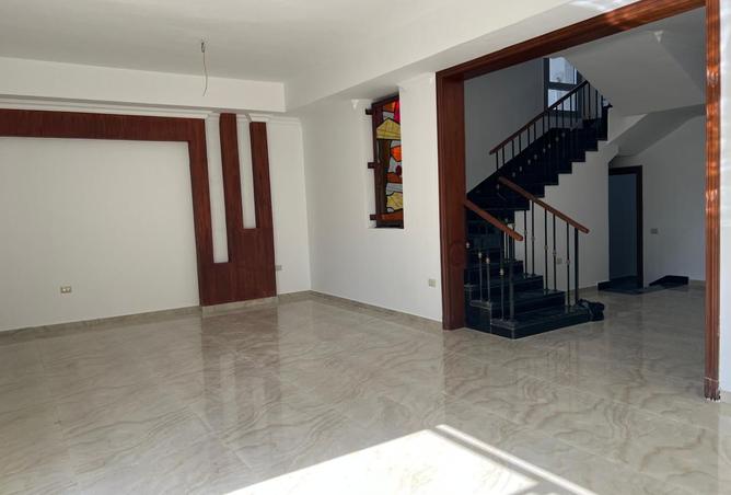 8396118 - Property Main Image