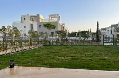 فيلا - 4 غرف نوم - 6 حمامات للايجار في مون ريزيدنس - فيفث سكوير - التجمع الخامس - مدينة القاهرة الجديدة - القاهرة