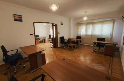 مساحات مكتبية - استوديو - 2 حمامات للايجار في شارع صلاح سالم - الاستاد - مدينة نصر - القاهرة