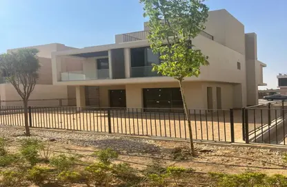 فيلا - 4 غرف نوم - 2 حمامات للبيع في سوديك ايست - الحي السادس - هليوبوليس الجديدة - القاهرة