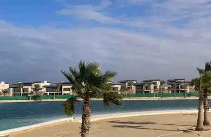Chalet - 2 Bedrooms - 2 Bathrooms for sale in Almaza Bay - Qesm Marsa Matrouh - North Coast