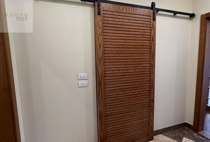 8098670 - Property Image 2