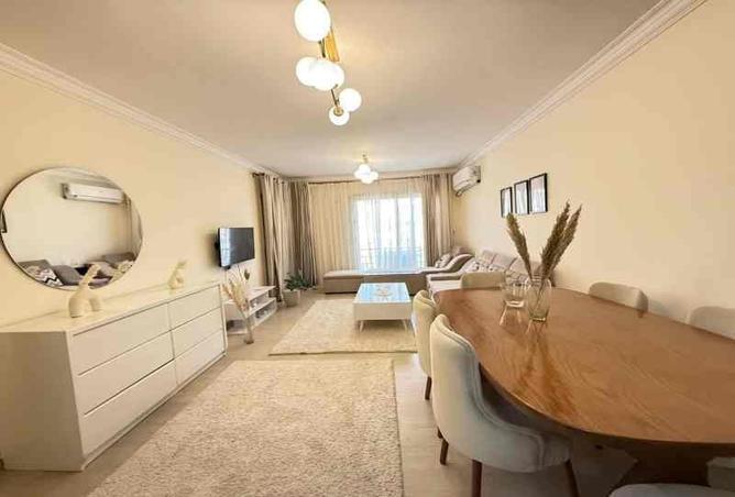 8230796 - Property Image 2