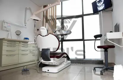 عيادة - استوديو - 1 حمام للايجار في شارع التسعين الشمالي - التجمع الخامس - مدينة القاهرة الجديدة - القاهرة