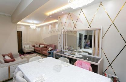 Apartment - 2 Bedrooms - 1 Bathroom for sale in Salah Al Din Shaban St. - Miami - Hay Awal El Montazah - Alexandria