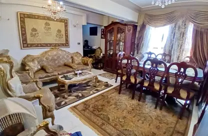 شقة - 2 غرف نوم - 1 حمام للبيع في شارع دمياط - بولكلي - حي شرق - الاسكندرية