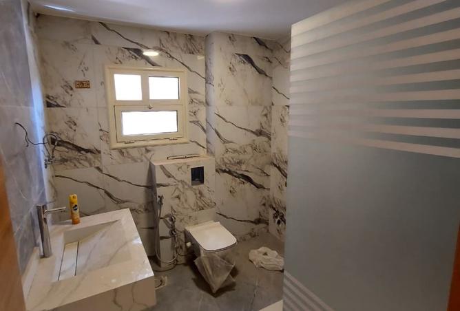 8193060 - Property Image 2