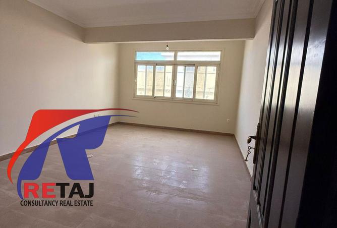 8396819 - Property Image 2