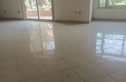 شقة - 3 غرف نوم - 3 حمامات للايجار في شارع النزهه - ارض الجولف - مصر الجديدة - القاهرة