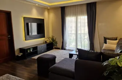 Apartment - 1 Bedroom - 2 Bathrooms for rent in Hyde Park - New Cairo City - Cairo