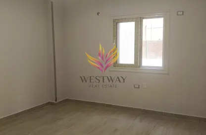 Apartment - 4 Bedrooms - 2 Bathrooms for rent in Beit Al Watan - Sheikh Zayed Compounds - Sheikh Zayed City - Giza