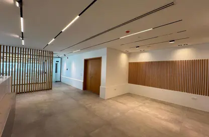 Clinic - Studio - 1 Bathroom for sale in Industrial Zone St   Al Central Road - Industrial Area - 6 October City - Giza