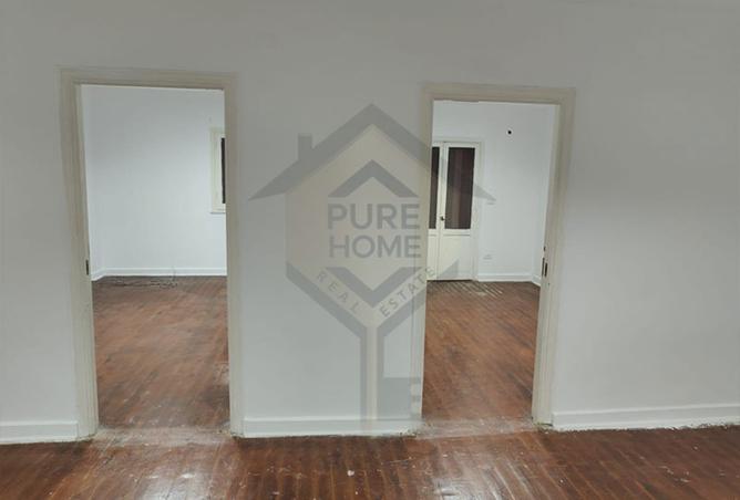 8303001 - Property Main Image