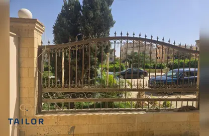 Duplex - 6 Bedrooms - 5 Bathrooms for sale in El Banafseg 12 - El Banafseg - New Cairo City - Cairo