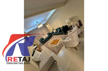شقة - 3 غرف نوم - 2 حمامات للبيع في شارع عمارات السعوديه - مساكن المهندسين - مدينة نصر - القاهرة