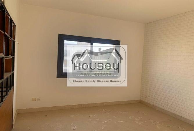 8257156 - صورة العقار 2