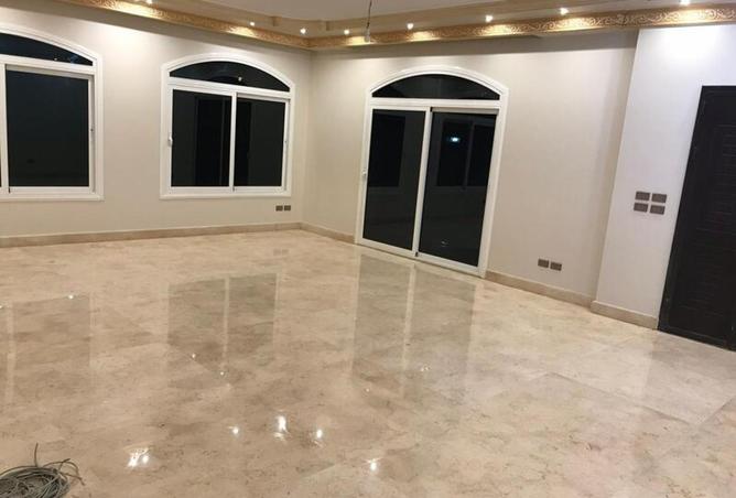 8486069 - Property Image 2