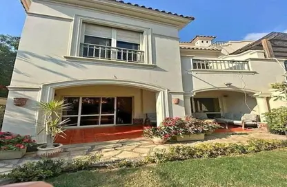 Villa - 5 Bedrooms - 5 Bathrooms for sale in Al Patio 5 East - El Patio - El Shorouk Compounds - Shorouk City - Cairo