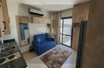 شقة - غرفة نوم - 1 حمام للايجار في ذا كورت ياردز - كمبوندات الشيخ زايد - الشيخ زايد - الجيزة