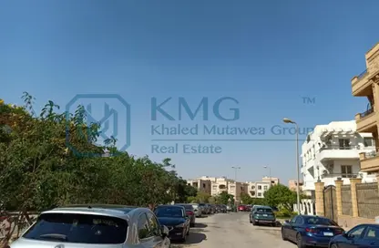 شقة - 3 غرف نوم - 3 حمامات للبيع في المنطقة ب - حى جنوب الاكايمية - مدينة القاهرة الجديدة - القاهرة