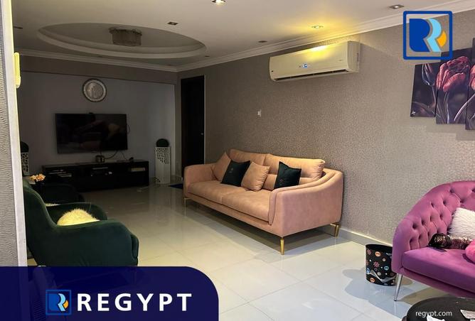 8040574 - Property Image 3