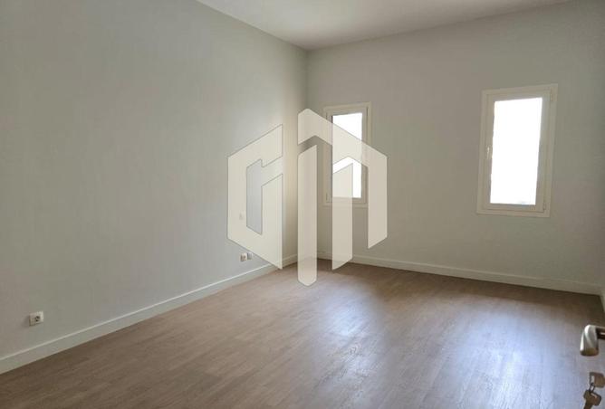 7934623 - Property Image 2