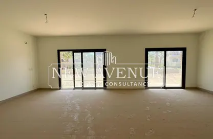 Apartment - 3 Bedrooms - 3 Bathrooms for sale in Swan Lake Residence - 5th Settlement Compounds - The 5th Settlement - New Cairo City - Cairo