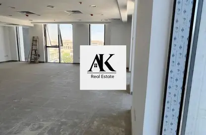Office Space - Studio - 1 Bathroom for rent in Hyde Park Business District Mall - South Teseen St. - The 5th Settlement - New Cairo City - Cairo