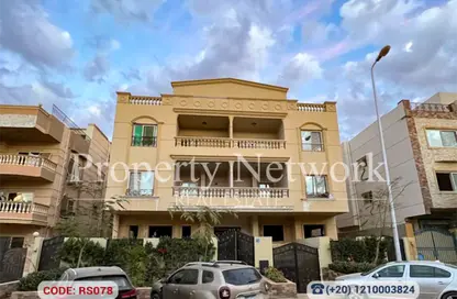 دوبلكس - 3 غرف نوم - 3 حمامات للبيع في شارع عمر بن عبد العزيز - الحي الاول - التجمع الخامس - مدينة القاهرة الجديدة - القاهرة