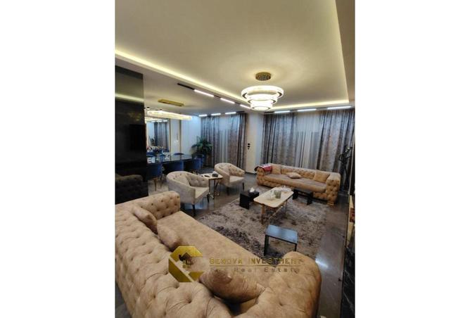 8064020 - Property Image 3