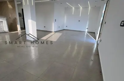 شقة - 3 غرف نوم - 2 حمامات للبيع في الحي العاشر - الشيخ زايد - الجيزة