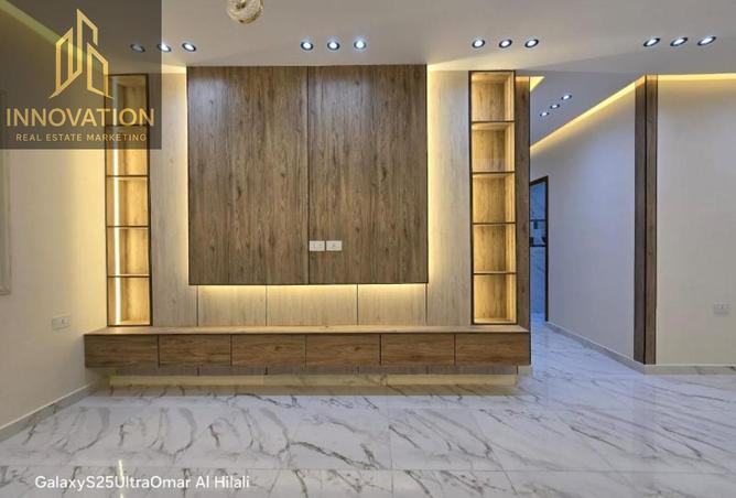 8353650 - صورة العقار 2