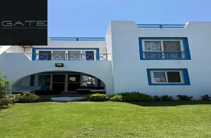 Chalet - 3 Bedrooms - 2 Bathrooms for sale in Mountain View - Ras Al Hekma - North Coast