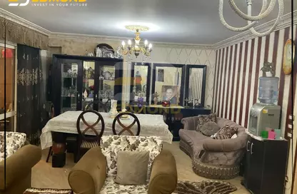 Apartment - 2 Bedrooms - 3 Bathrooms for sale in Trablous St. - 6th Zone - Nasr City - Cairo
