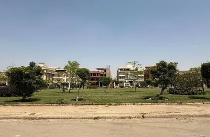 Apartment - 3 Bedrooms - 3 Bathrooms for sale in Service Road - Ganoob El Acadimia - New Cairo City - Cairo