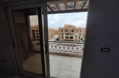 Apartment - 3 Bedrooms - 2 Bathrooms for sale in Al Khamayel city - Sheikh Zayed Compounds - Sheikh Zayed City - Giza