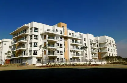 Apartment - 3 Bedrooms - 2 Bathrooms for sale in Mountain View iCity - 5th Settlement Compounds - The 5th Settlement - New Cairo City - Cairo