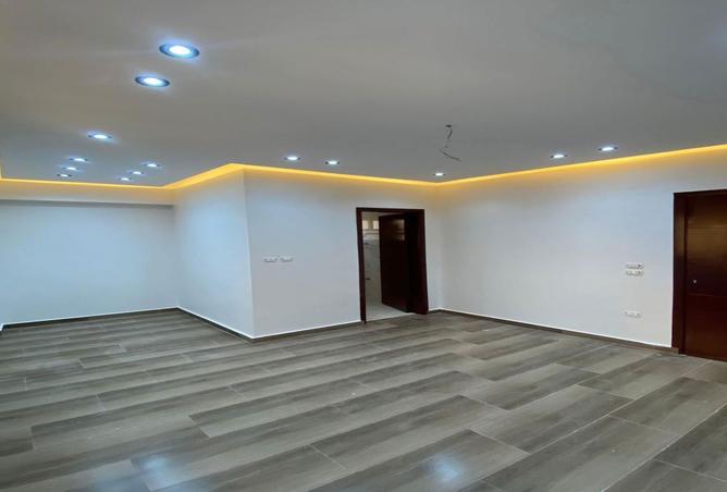 8051763 - صورة العقار 3