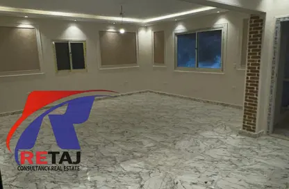 Apartment - 3 Bedrooms - 2 Bathrooms for rent in Helmy Abd Al Aty St. - 8th Zone - Nasr City - Cairo