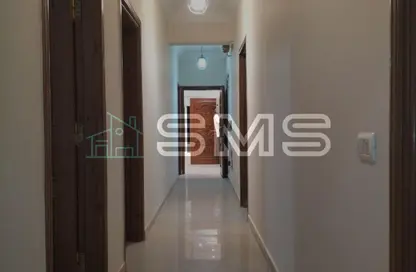 شقة - 4 غرف نوم - 3 حمامات للايجار في شرق الاكاديمية - مدينة القاهرة الجديدة - القاهرة