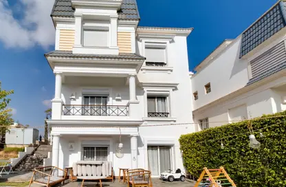 Villa - 4 Bedrooms - 4 Bathrooms for sale in Mountain View Chill Out Park - Northern Expansions - 6 October City - Giza