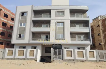 Apartment - 3 Bedrooms - 3 Bathrooms for sale in New Narges - New Cairo City - Cairo