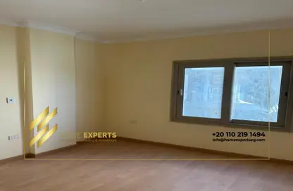 Apartment - 3 Bedrooms - 3 Bathrooms for rent in Galleria Moon Valley - South Investors Area - New Cairo City - Cairo