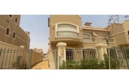 منزل مزدوج - 4 غرف نوم - 4 حمامات للبيع في الباتيو 5 ايست - الباتيو - كمبوندات الشروق - مدينة الشروق - القاهرة