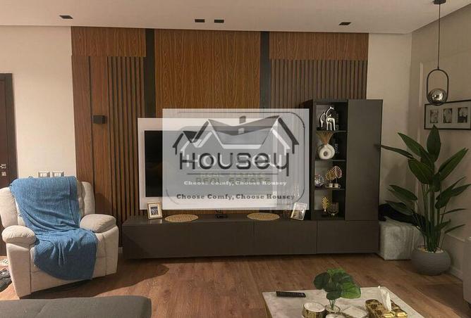 8008256 - Property Image 2