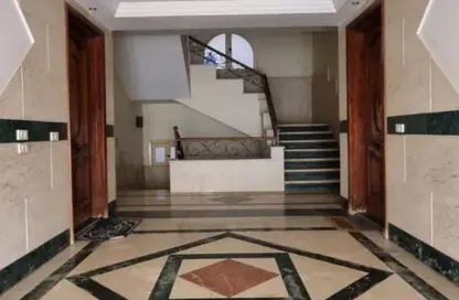 شقة - 3 غرف نوم - 2 حمامات للايجار في الحي الثاني - التجمع الخامس - مدينة القاهرة الجديدة - القاهرة